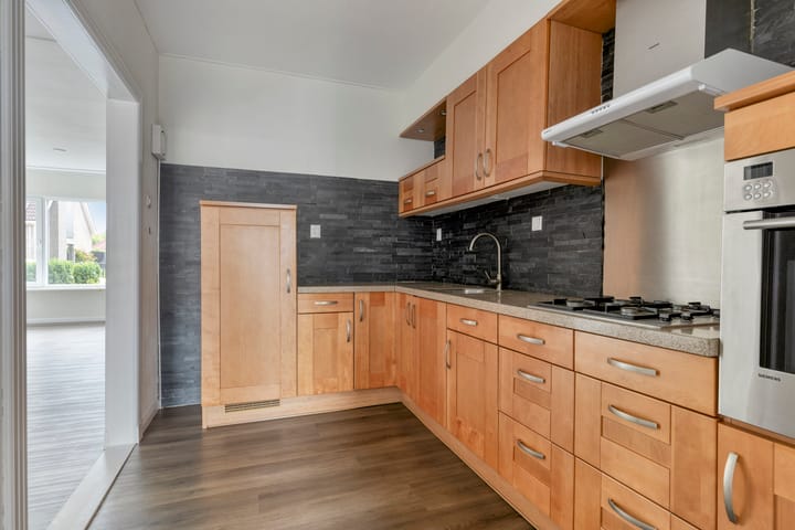 Foto 19 van Posthoorn 9