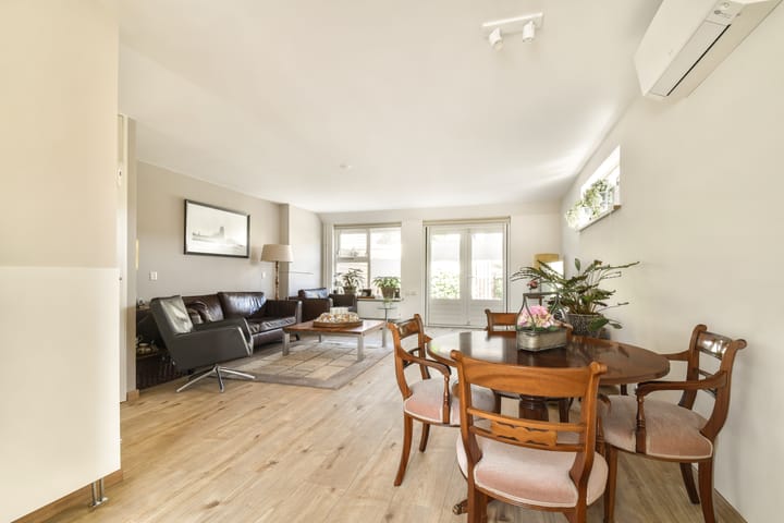 Foto 6 van Johanna Naber-erf 522