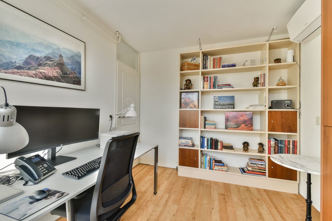 Photo 11 of Johanna Naber-erf 522