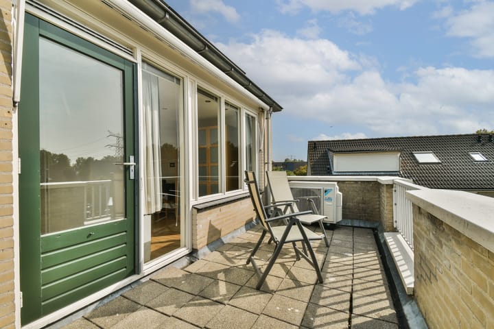 Foto 16 van Johanna Naber-erf 522