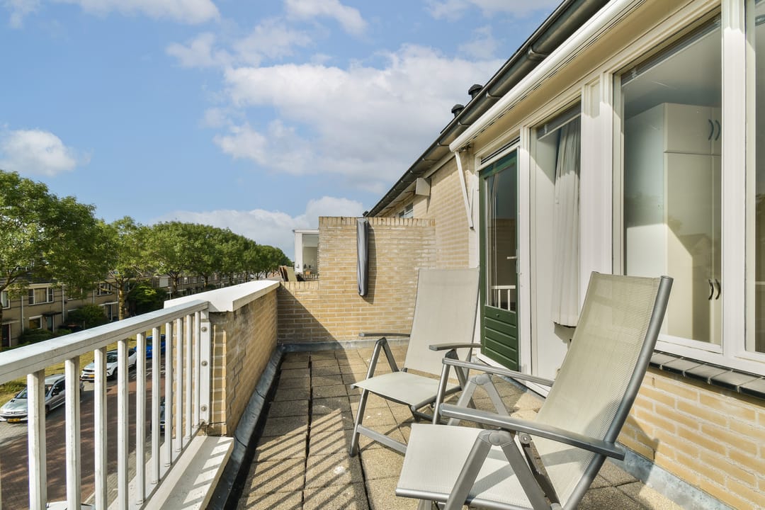 Photo 17 of Johanna Naber-erf 522