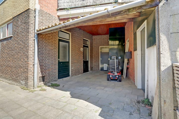 Foto 4 van Vredenseweg 12