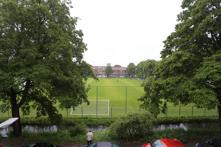 Photo 2 of Brinckerinckstraat 32