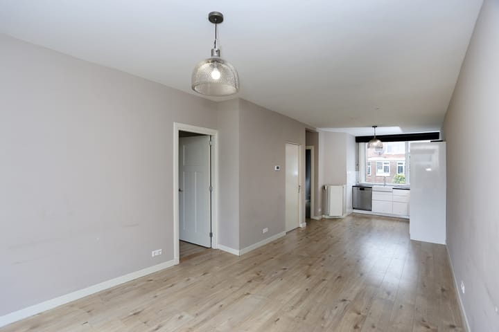 Photo 11 of Brinckerinckstraat 32