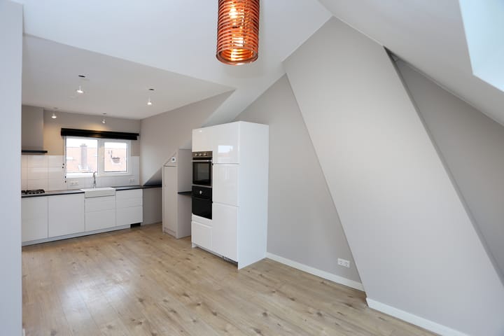 Photo 36 of Brinckerinckstraat 32