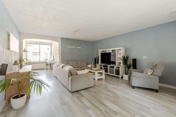 Foto 2 van Donauring 227