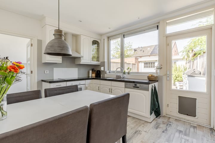 Foto 8 van Donauring 227