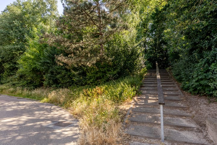 Foto 43 van Donauring 227