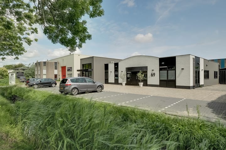 Koggeweg 69, Hem