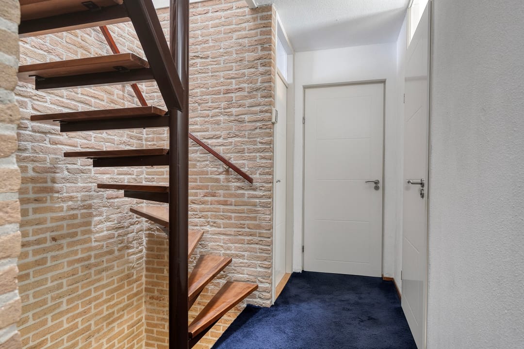 Foto 16 van Helmbloem 36