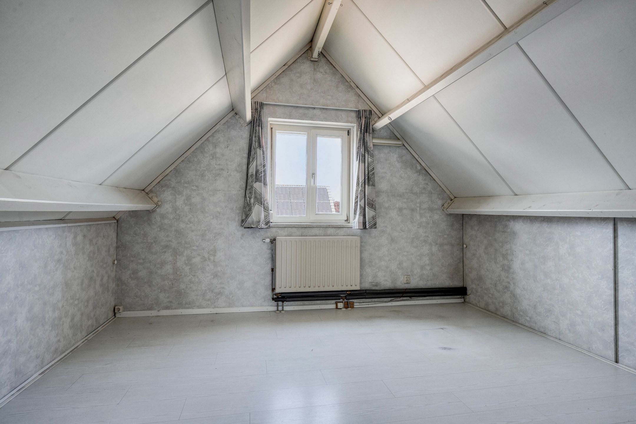 Foto 27 van Helmbloem 36