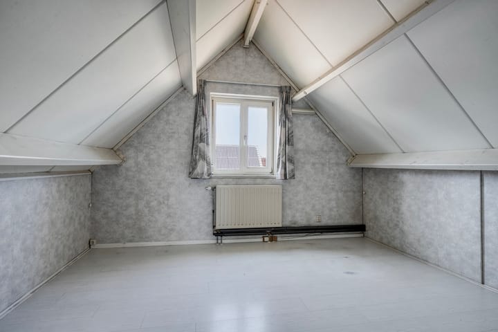 Foto 27 van Helmbloem 36