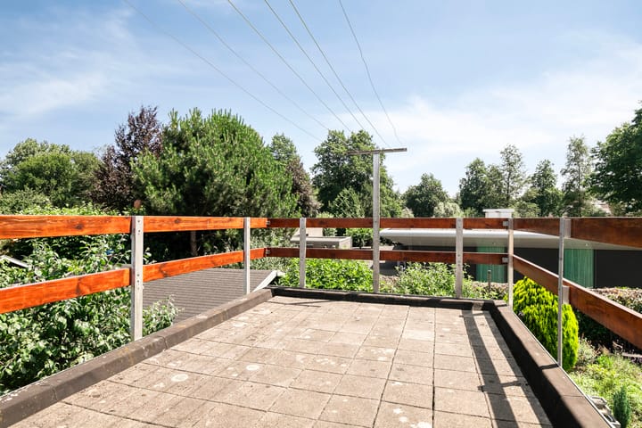 Foto 30 van Helmbloem 36