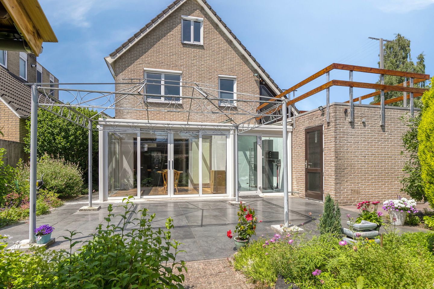 Foto 35 van Helmbloem 36