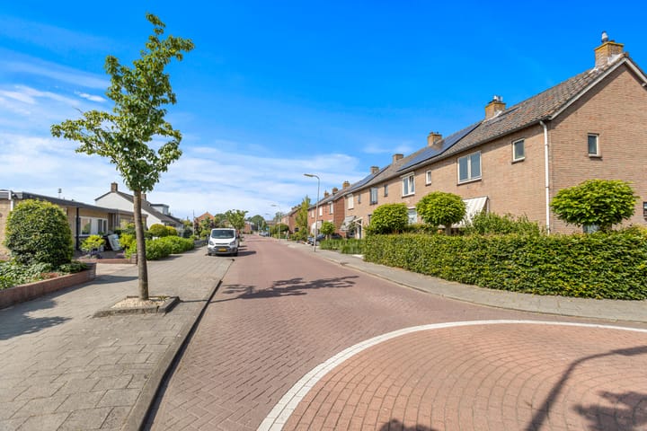 Foto 36 van Jan Steenlaan 11