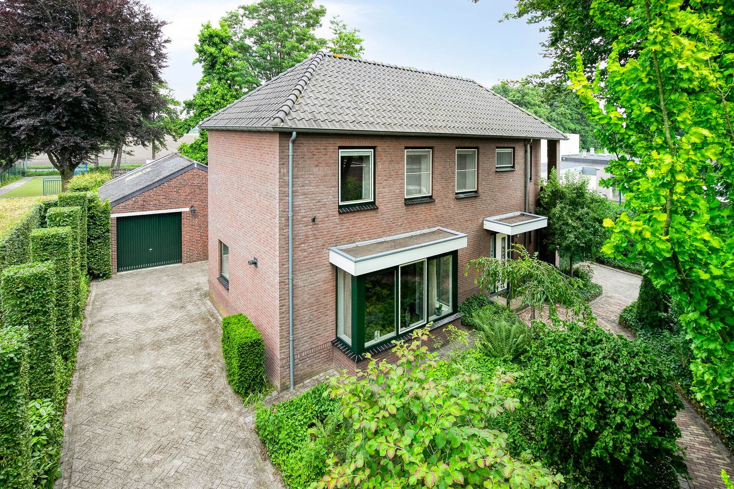 Photo 1 of Wethouder Lemmenstraat 11