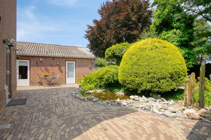 Foto 50 van Wethouder Lemmenstraat 11