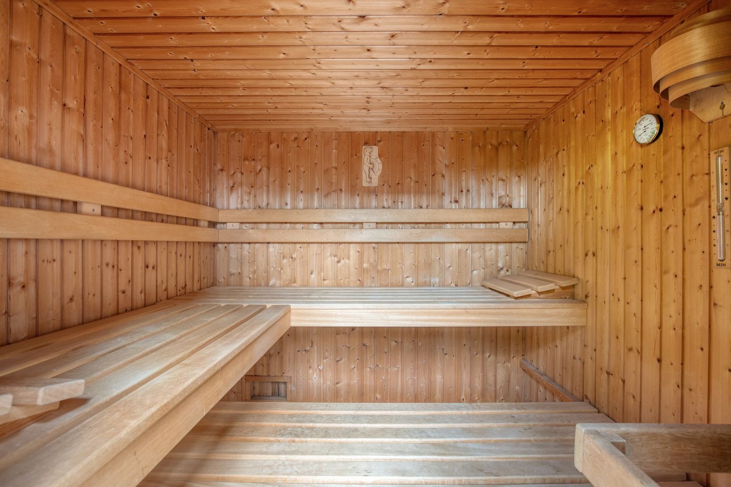 Foto 55 van Wethouder Lemmenstraat 11