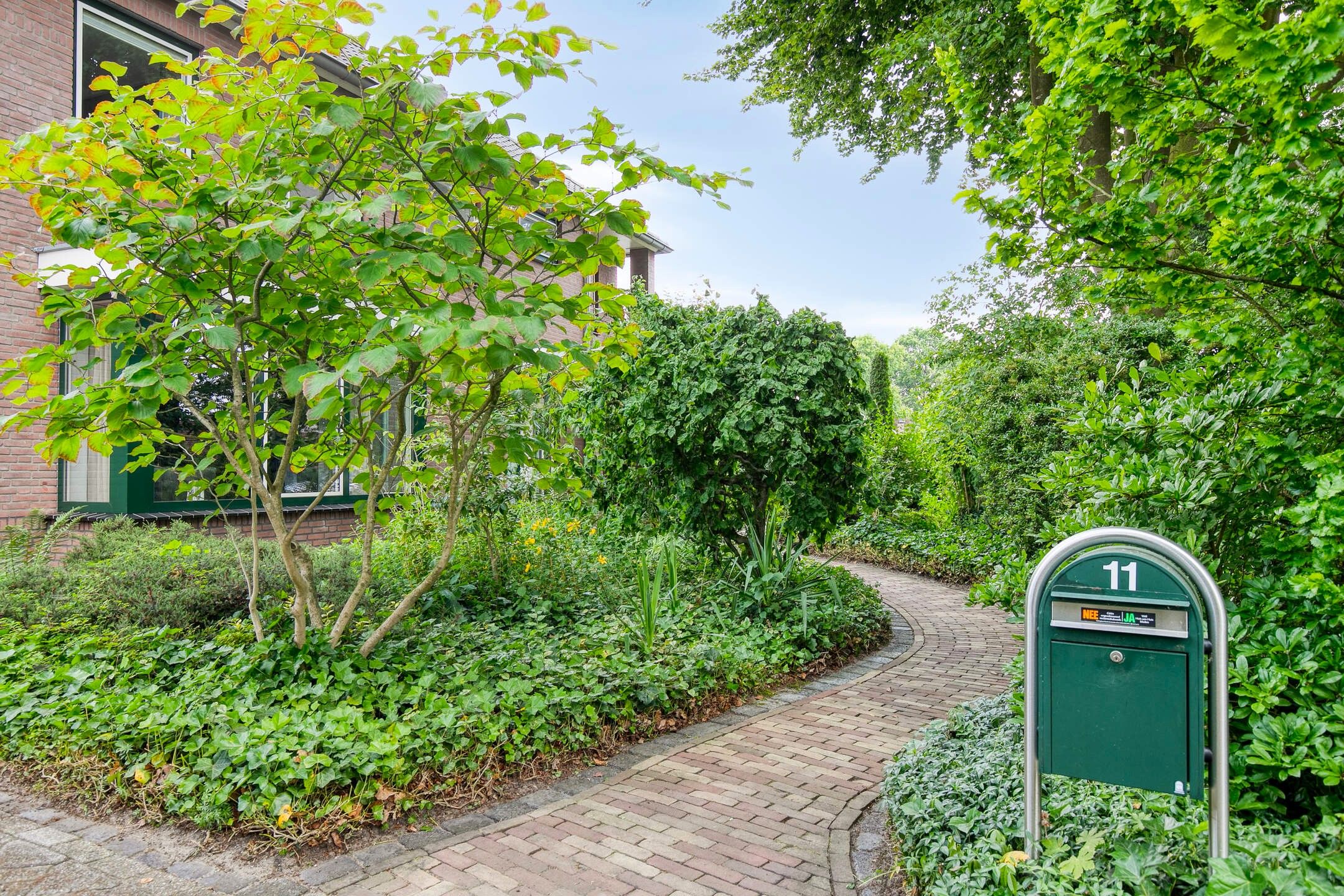 Foto 63 van Wethouder Lemmenstraat 11