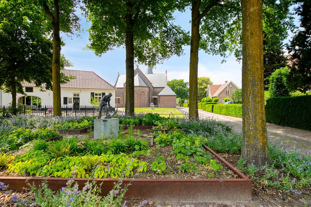 Foto 68 van Wethouder Lemmenstraat 11