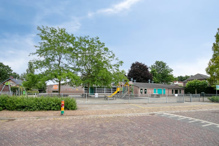 Foto 70 van Wethouder Lemmenstraat 11