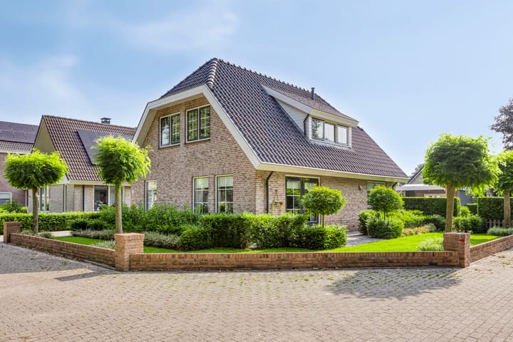 Photo 1 of Zenegroen 24