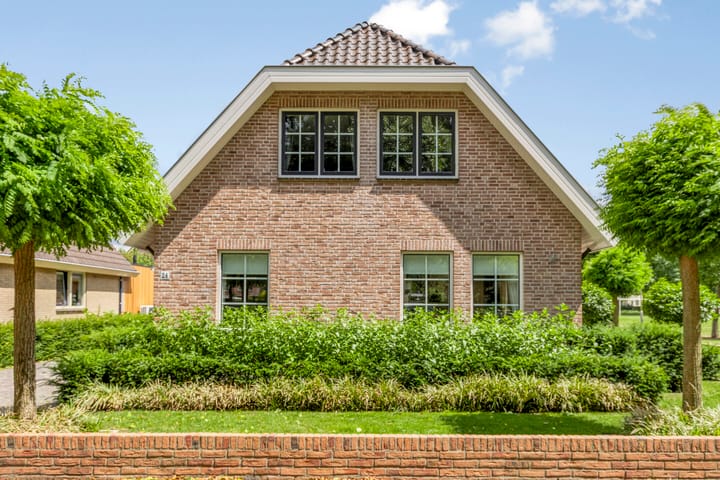 Photo 4 of Zenegroen 24