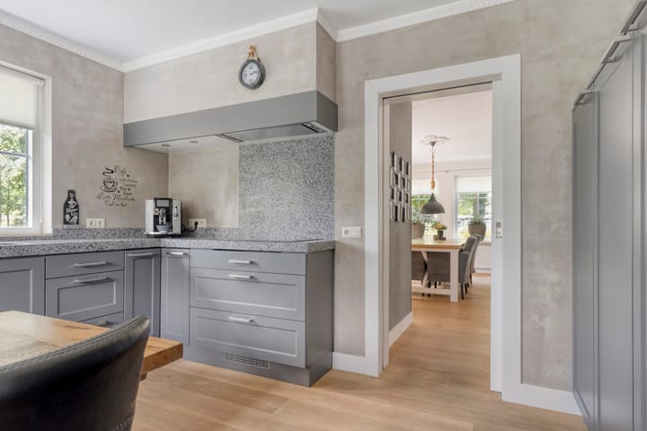 Photo 17 of Zenegroen 24