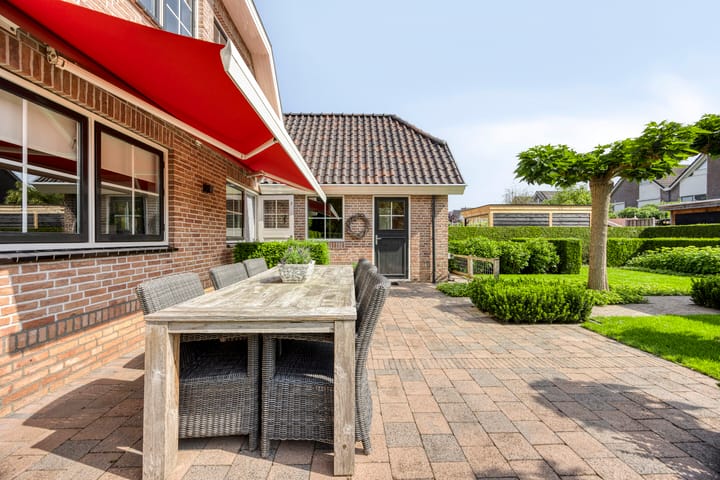 Photo 31 of Zenegroen 24