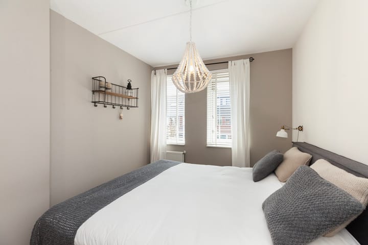 Foto 15 van Weversstraat 35