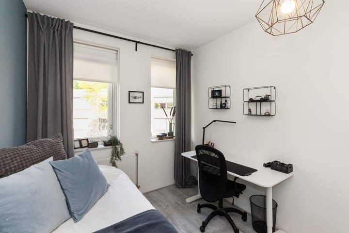 Foto 18 van Weversstraat 35