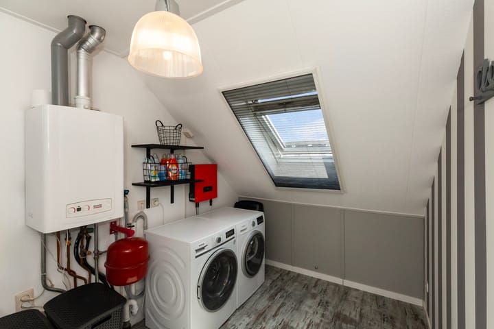 Foto 25 van Weversstraat 35