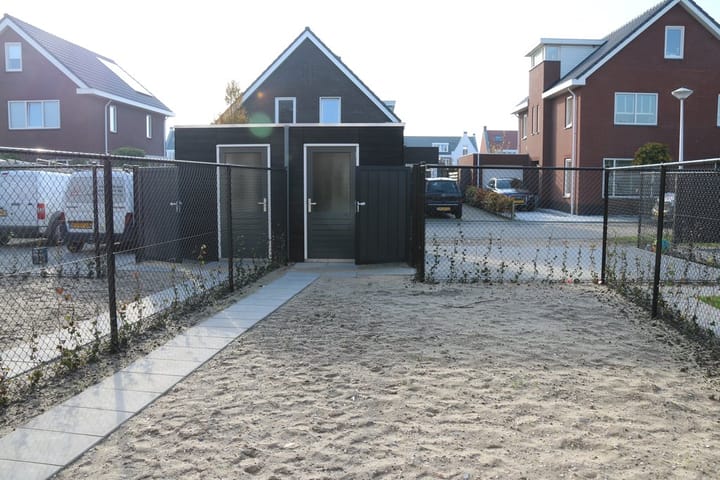 Foto 4 van Madelief 3