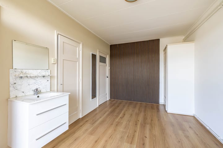 Foto 21 van Jachtlaan 4-C