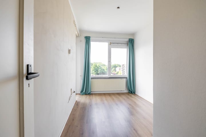 Foto 23 van Jachtlaan 4-C