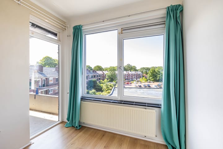 Foto 24 van Jachtlaan 4-C