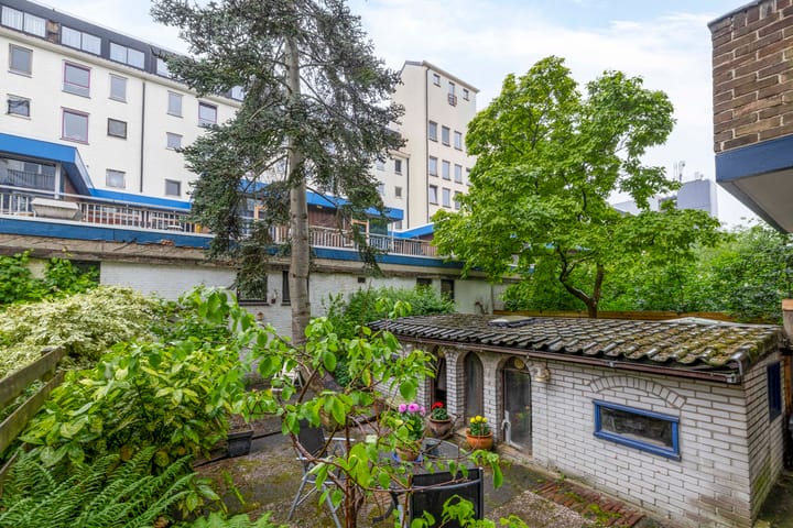 Photo 35 of Willem Buytewechstraat 195-C