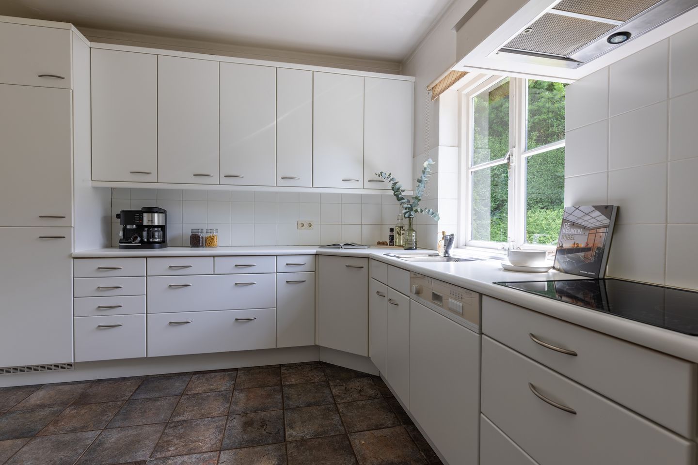 Foto 10 van Burgemeester s'Jacoblaan 12-A