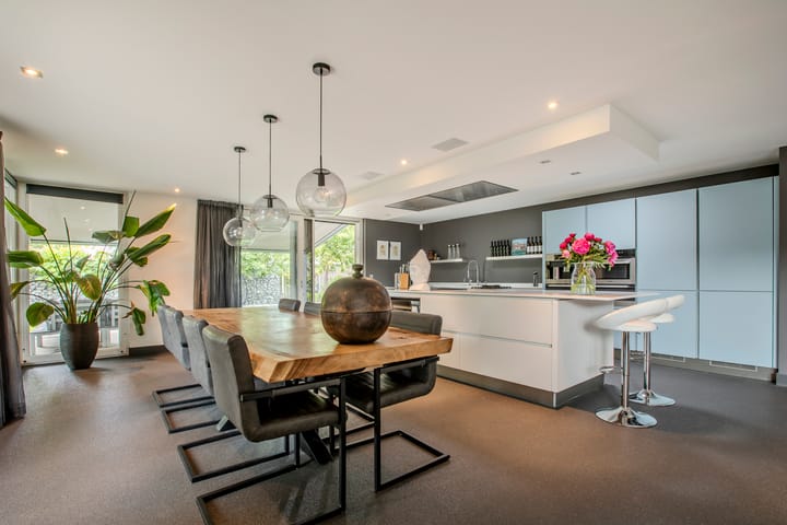 Photo 2 of Jutta van Nassaulaan 8