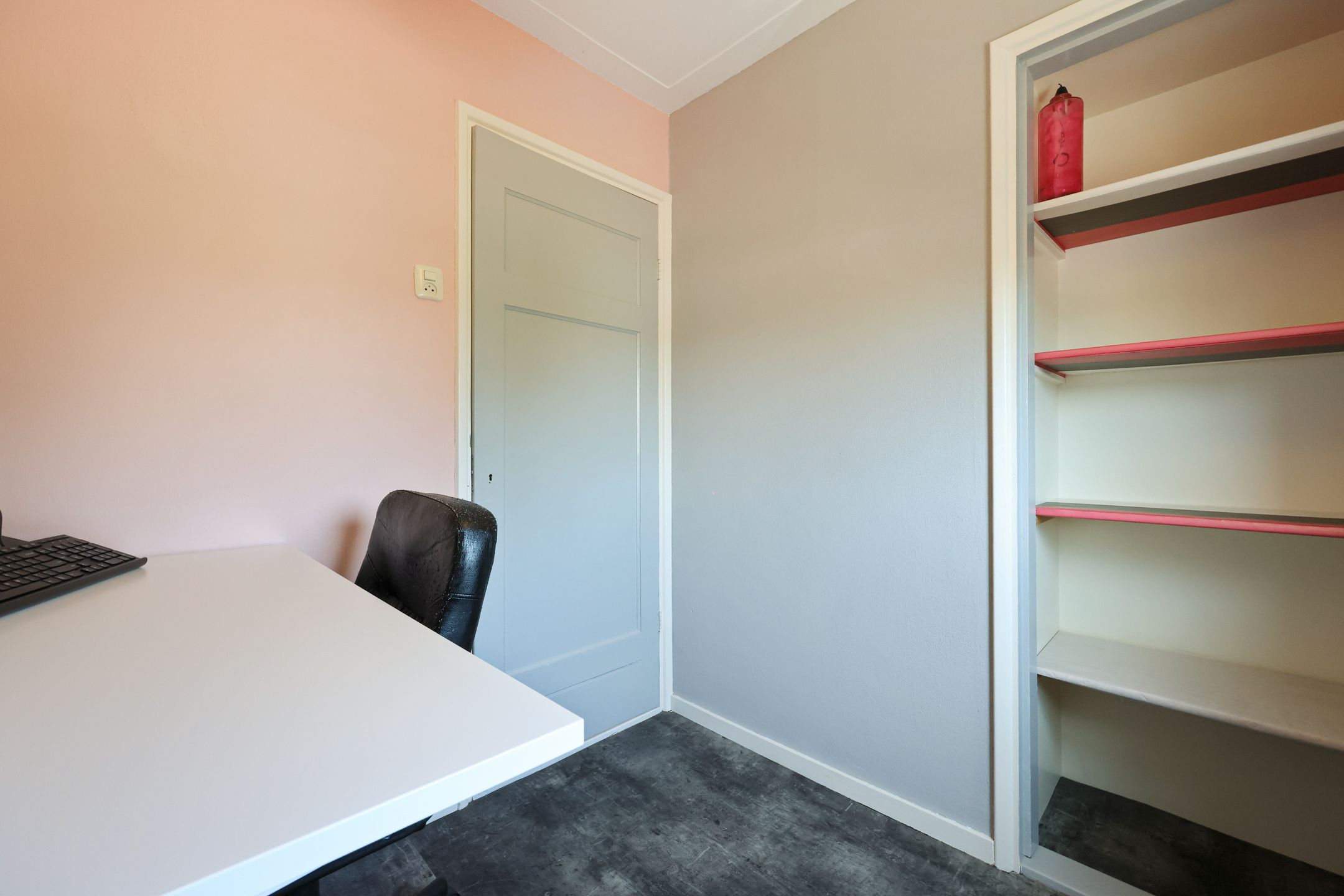 Photo 30 of Velserduinweg 6