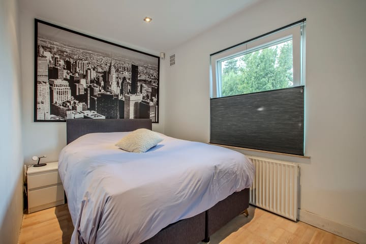 Photo 18 of Jutta van Nassaulaan 8