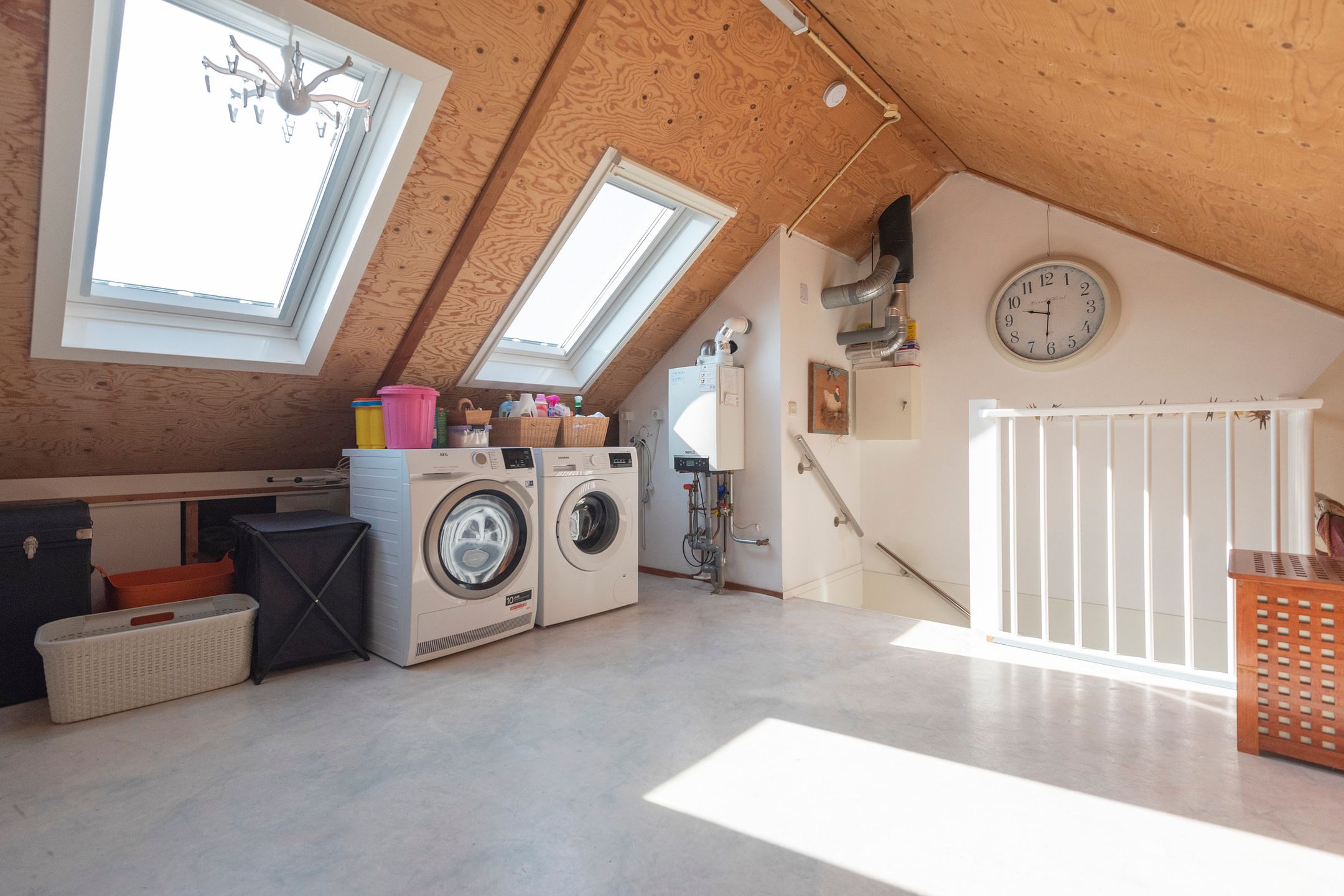 Foto 24 van Henriëtte Roland Holststraat 4