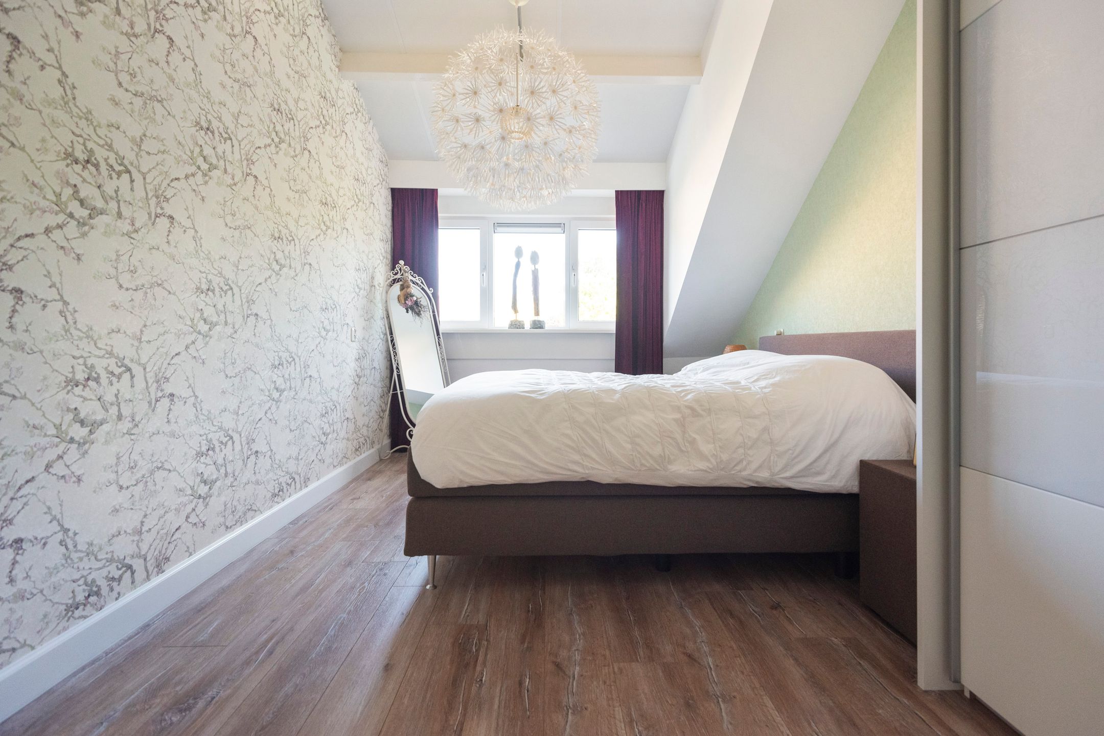 Foto 12 van Henriëtte Roland Holststraat 4