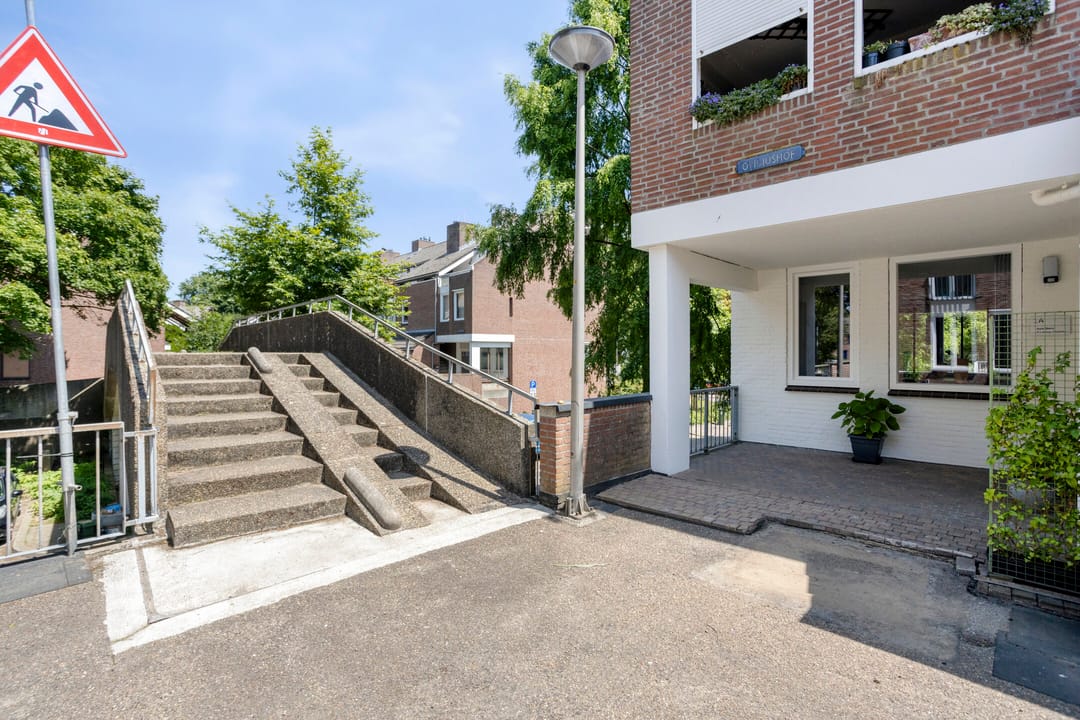 Foto 28 van Ovidiushof 1-A