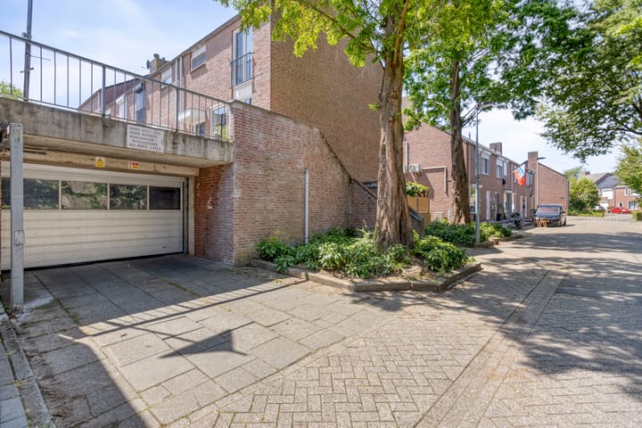 Foto 30 van Ovidiushof 1-A