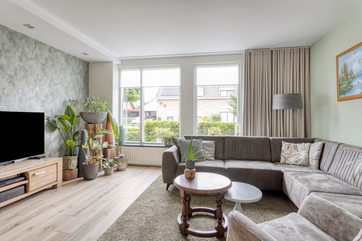 Foto 10 van van Beverwijkstraat 8