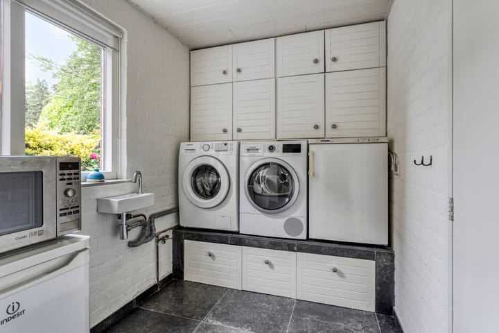 Foto 19 van van Beverwijkstraat 8