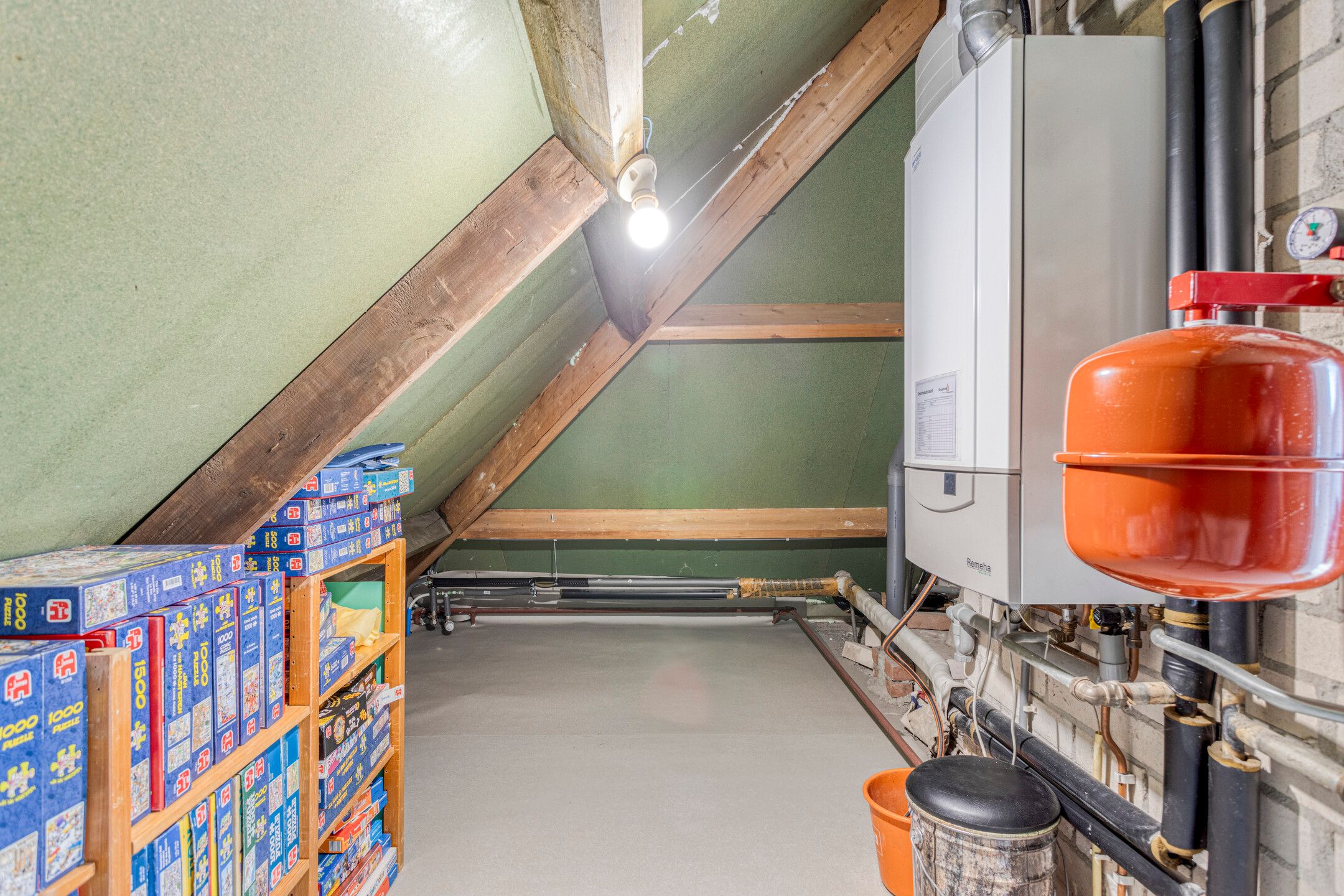 Photo 33 of van Beverwijkstraat 8