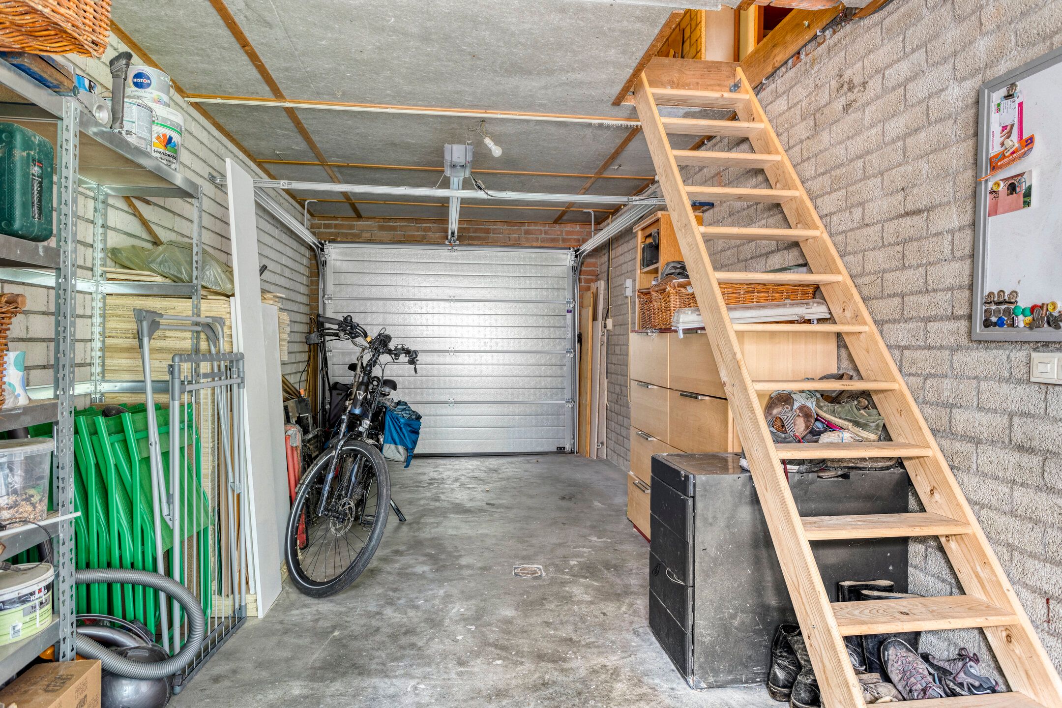 Photo 36 of van Beverwijkstraat 8