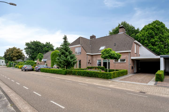 Foto 45 van van Beverwijkstraat 8